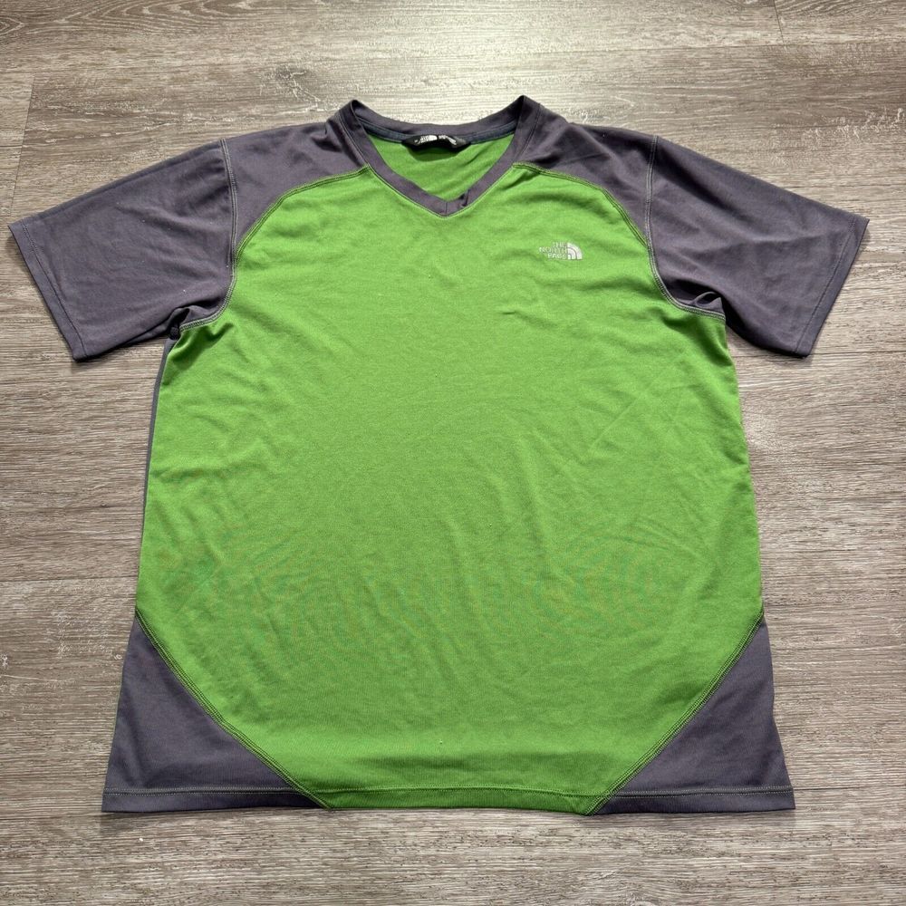 North Face Shirt Mens Medium Green Short Sleeve Lightweight Hike Crew Neck